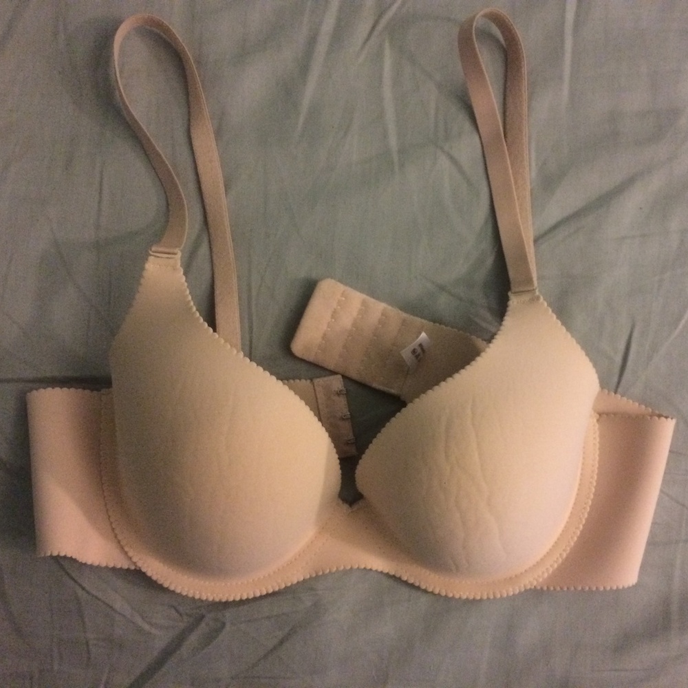 NWOT Convertible Nude Bra 36C/38B